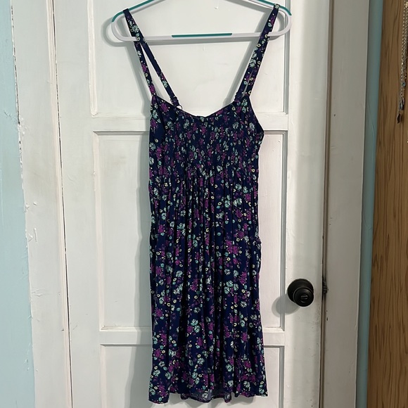 Torrid navy blue floral sundress - Picture 3 of 4